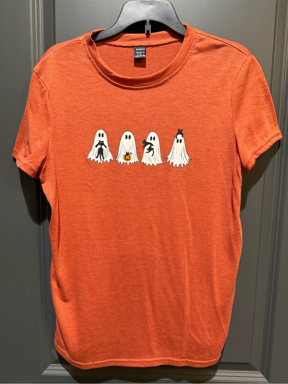 Women’s SHEIN Orange Short-Sleeve Ghost Graphic Tee